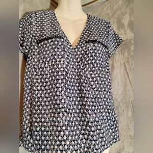 Super Cute Maurices Top